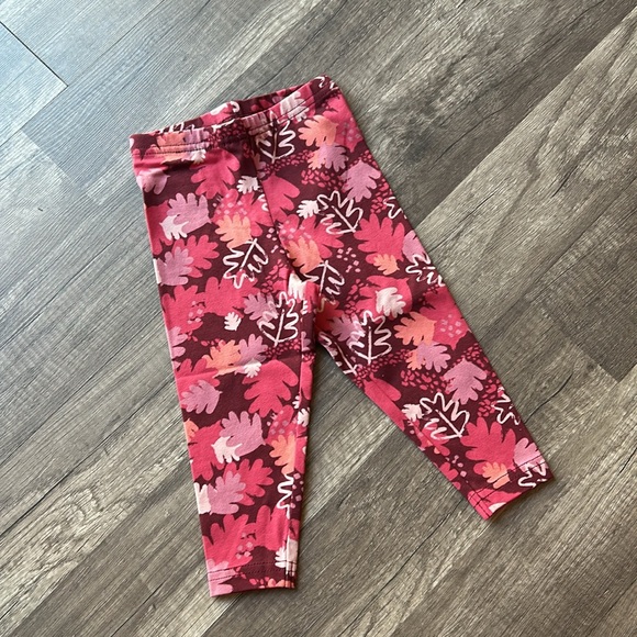 NEW Carters Fall Leaves Pattern Baby Leggings 12 Months - Picture 1 of 10